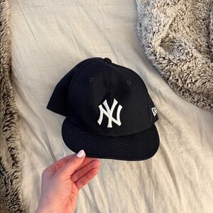Never Worn Yankees Baseball Cap.